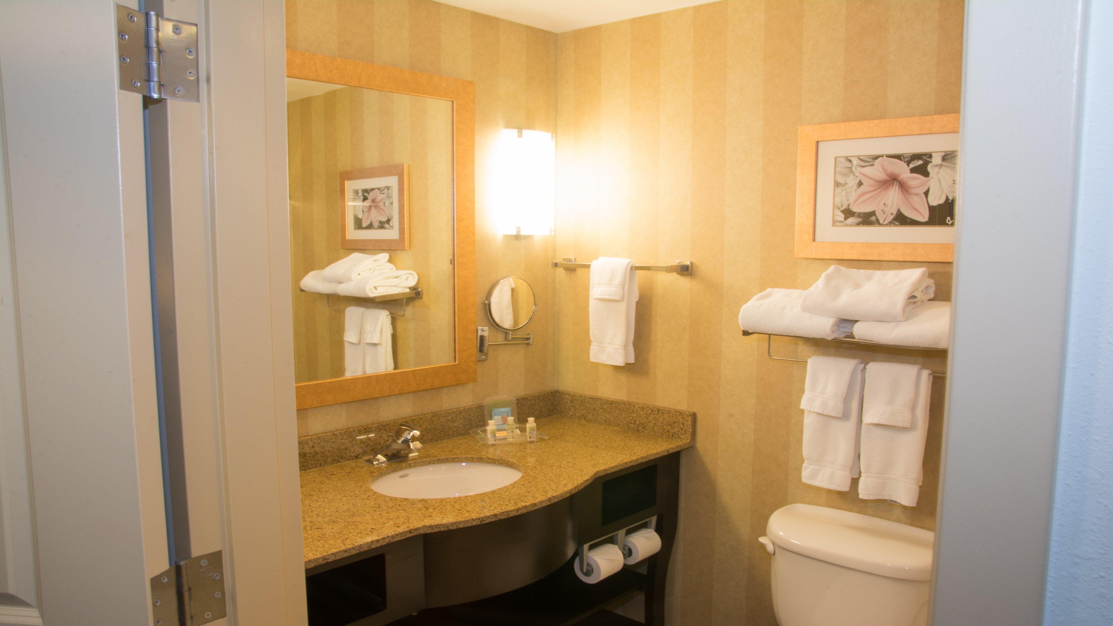 Holiday Inn Saint Louis-Fairview Heights By Ihg Exterior photo